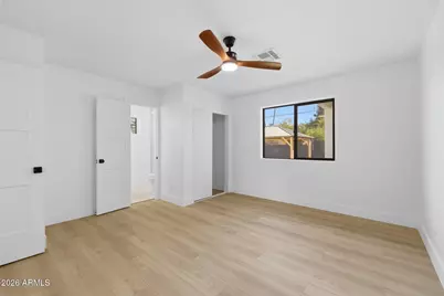 333 W Seldon Lane, Phoenix, AZ 85021 - Photo 58