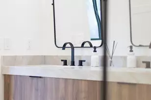 333 W Seldon Ln, Phoenix, AZ 85021 - Photo 48