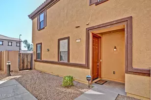 8169 W Groom Creek Rd, Phoenix, AZ 85043 - Photo 2