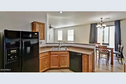 8169 W Groom Creek Road, Phoenix, AZ 85043 - Photo 10