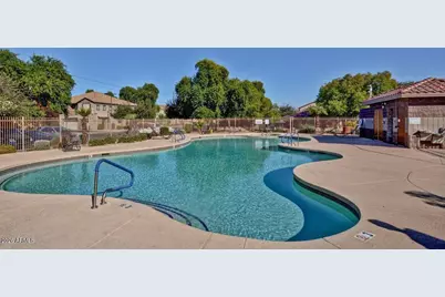 8169 W Groom Creek Road, Phoenix, AZ 85043 - Photo 16