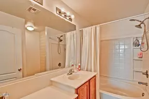 8169 W Groom Creek Rd, Phoenix, AZ 85043 - Photo 4