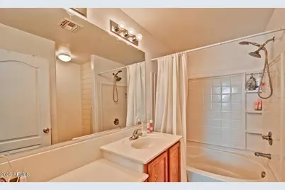 8169 W Groom Creek Road, Phoenix, AZ 85043 - Photo 4