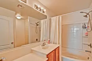 8169 W Groom Creek Rd, Phoenix, AZ 85043 - Photo 4