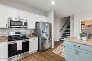 7531 W Rock Springs Dr, Peoria, AZ 85383 - Photo 14