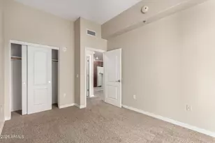 2302 N Central Ave, Phoenix, AZ 85004 - Photo 22