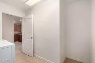 2302 N Central Ave, Phoenix, AZ 85004 - Photo 26