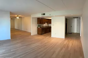 7950 E Camelback Rd, Scottsdale, AZ 85251 - Photo 12