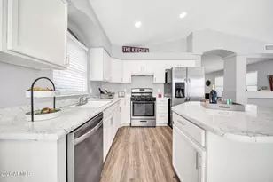 20455 N 37th Ave, Glendale, AZ 85308 - Photo 6