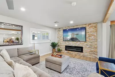 4825 N 82nd Street, Scottsdale, AZ 85251 - Photo 8