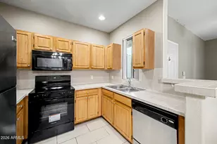 2929 W Yorkshire Dr, Phoenix, AZ 85027 - Photo 14