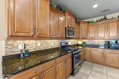 26444 W Pontiac Drive, Buckeye, AZ 85396 - Photo 16