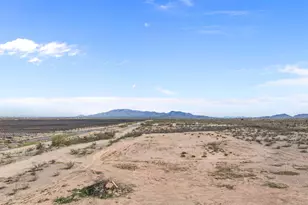 39050 Dobbins Ln, Salome, AZ 85348 - Photo 10