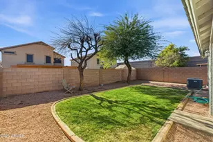 16675 W Paradise Ln, Surprise, AZ 85388 - Photo 18