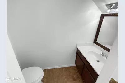 9023 W Mauna Loa Lane, Peoria, AZ 85381 - Photo 6