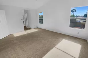 9023 W Mauna Loa Ln, Peoria, AZ 85381 - Photo 4