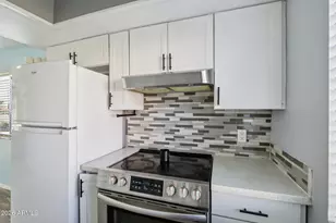 3430 W El Caminito Dr, Phoenix, AZ 85051 - Photo 10