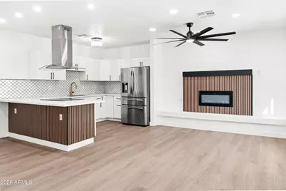 334 N 18th Drive, Phoenix, AZ 85007 - Photo 14