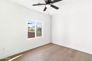 334 N 18th Dr, Phoenix, AZ 85007 - Photo 26