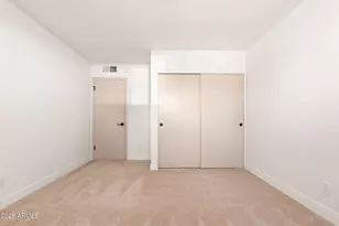 17 E Cairo Dr, Tempe, AZ 85282 - Photo 26