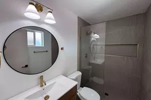 17 E Cairo Dr, Tempe, AZ 85282 - Photo 20