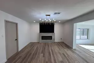 17 E Cairo Dr, Tempe, AZ 85282 - Photo 14