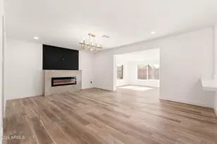 17 E Cairo Dr, Tempe, AZ 85282 - Photo 14