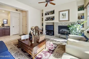 2989 N 44th St, Phoenix, AZ 85018 - Photo 10