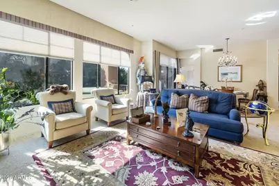 2989 N 44th Street #3018, Phoenix, AZ 85018 - Photo 4