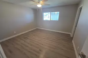 1239 E Maryland Ave, Phoenix, AZ 85014 - Photo 12