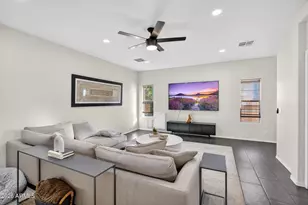 4212 E Washington Ct, Gilbert, AZ 85234 - Photo 10