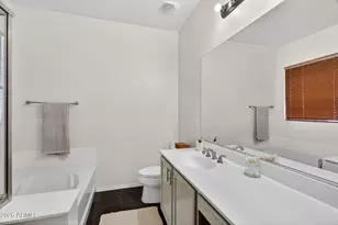 4212 E Washington Ct, Gilbert, AZ 85234 - Photo 30