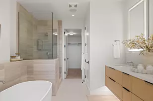 4849 N Camelback Rdg Dr, Scottsdale, AZ 85251 - Photo 16