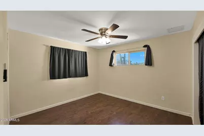 7526 E Minnezona Avenue, Scottsdale, AZ 85251 - Photo 20