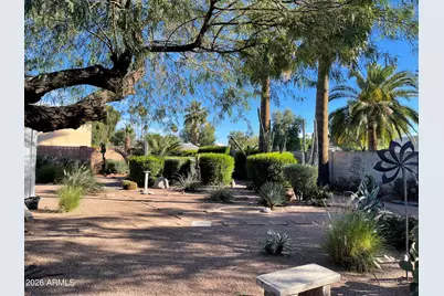 8613 E Orange Blossom Lane, Scottsdale, AZ 85250 - Photo 26