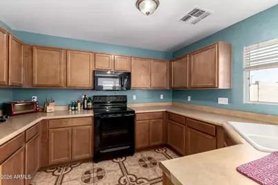 107 S 220th Drive, Buckeye, AZ 85326 - Photo 2