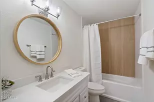 2518 E Louise Dr, Phoenix, AZ 85032 - Photo 14