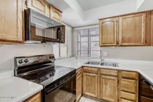 2311 E Hartford Ave, Phoenix, AZ 85022 - Photo 6