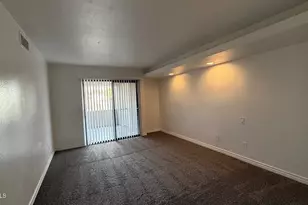 3434 W Danbury Dr, Phoenix, AZ 85053 - Photo 18