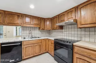 8432 N 18th Ave, Phoenix, AZ 85021 - Photo 20