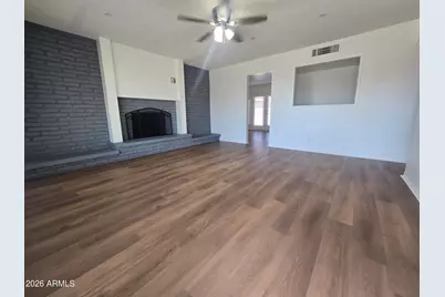 2644 W Corrine Drive, Phoenix, AZ 85029 - Photo 2