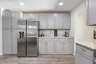 18836 N 94th Ave, Peoria, AZ 85382 - Photo 14