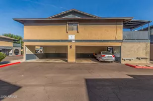 286 W Palomino Dr, Chandler, AZ 85225 - Photo 32