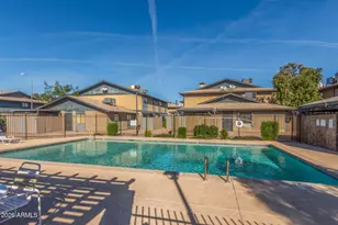 286 W Palomino Dr, Chandler, AZ 85225 - Photo 28