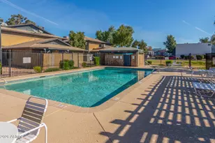 286 W Palomino Dr, Chandler, AZ 85225 - Photo 30