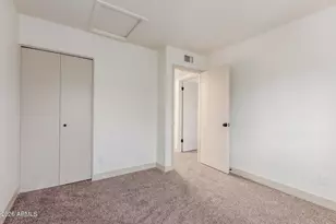 286 W Palomino Dr, Chandler, AZ 85225 - Photo 20