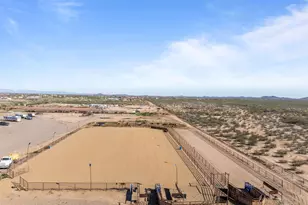 46629 W Luray Rd, Wickenburg, AZ 85390 - Photo 14