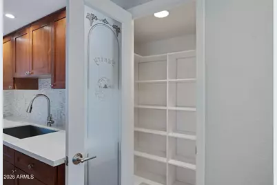 7802 E Keim Drive, Scottsdale, AZ 85250 - Photo 4