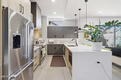 377 E Windsor Avenue #1, Phoenix, AZ 85004 - Photo 12