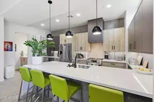 377 E Windsor Ave, Phoenix, AZ 85004 - Photo 14